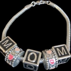 Silver MOM charm bracelet